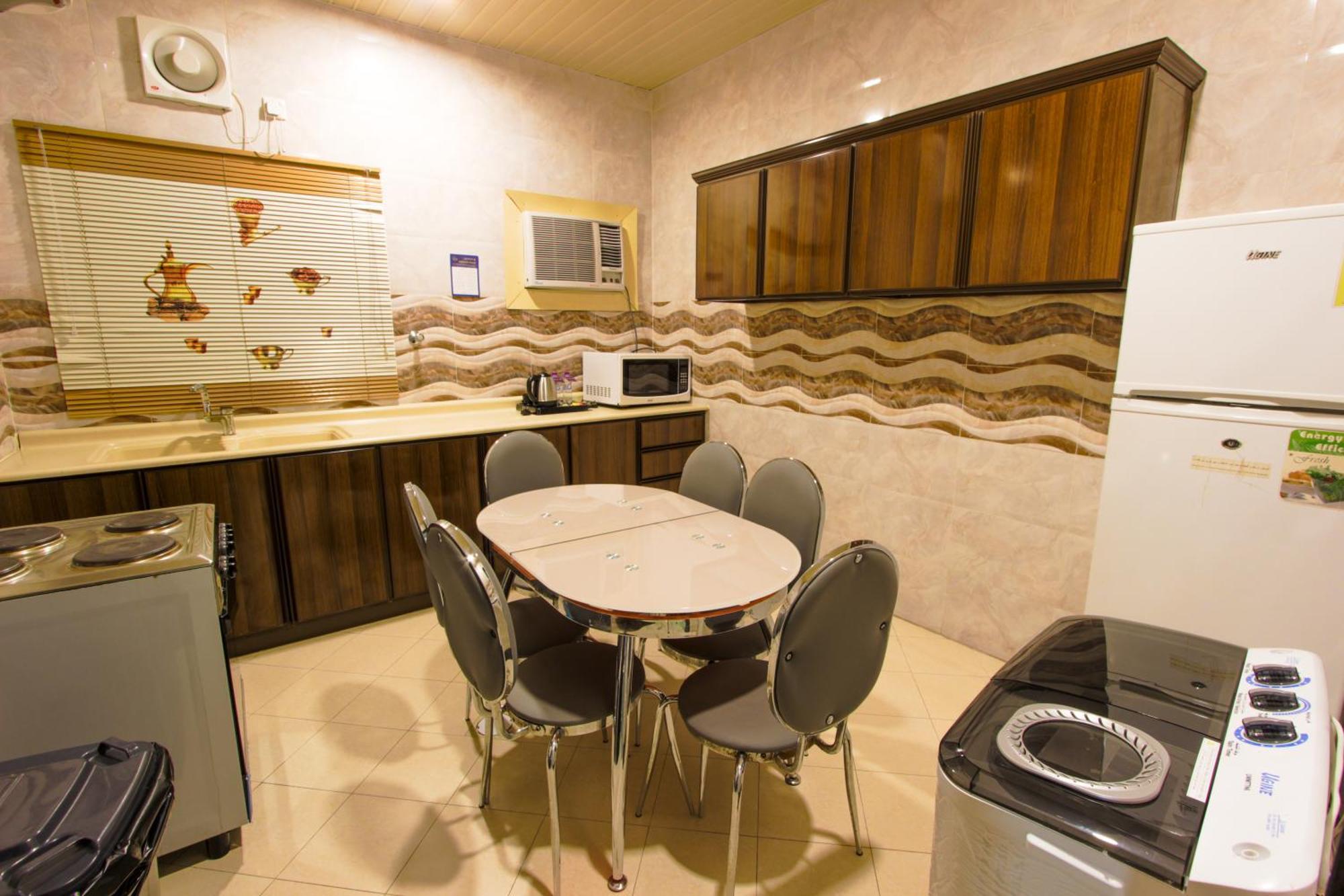 Swat Hotel Apartments Dammam Eksteriør billede
